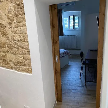 Dimora Cavallerizza Apartman *
